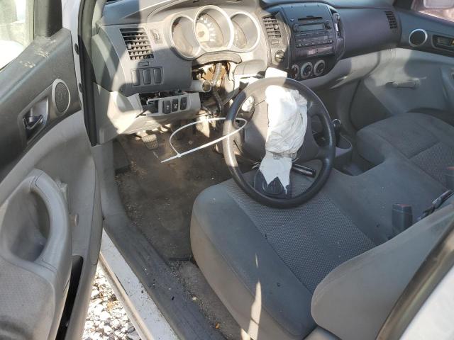 5TEPX42N49Z664857 - 2009 TOYOTA TACOMA WHITE photo 8