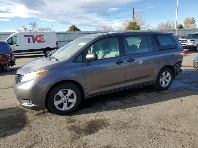 2011 TOYOTA SIENNA BASE, 