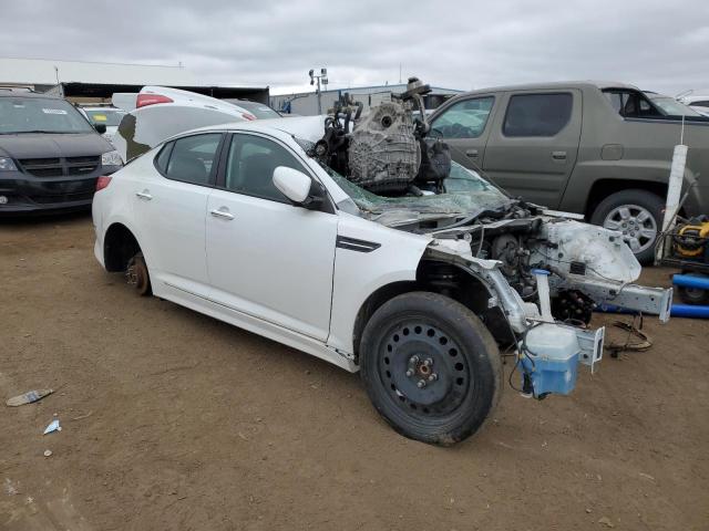 5XXGM4A72EG293699 - 2014 KIA OPTIMA LX WHITE photo 4