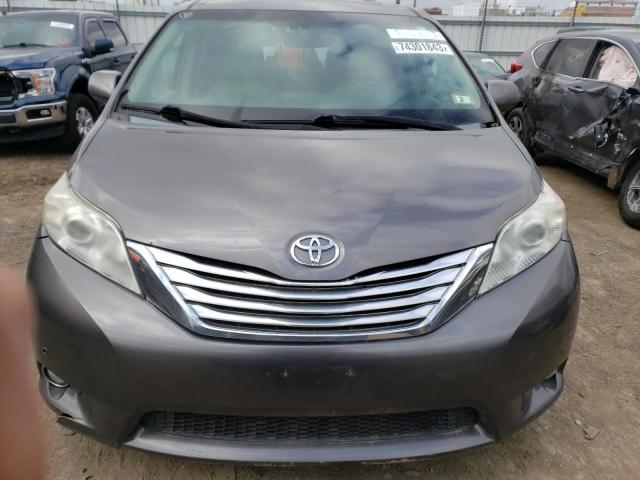 5TDDK3DC0CS032093 - 2012 TOYOTA SIENNA XLE GRAY photo 5
