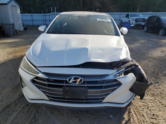 5NPD84LF2KH415909 - 2019 HYUNDAI ELANTRA SEL WHITE photo 5