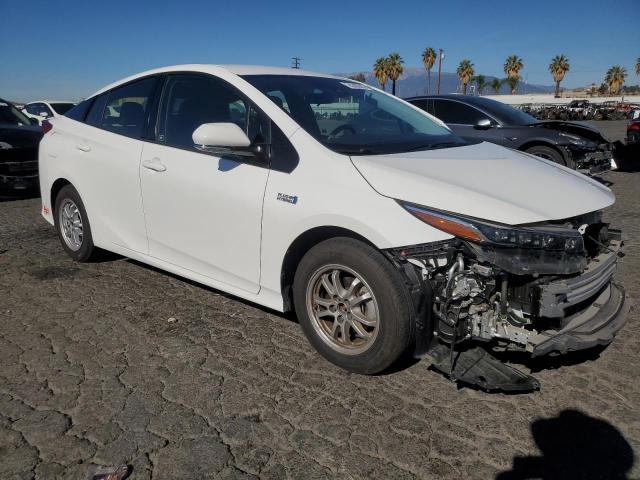 JTDKARFP9J3079957 - 2018 TOYOTA PRIUS PRIM თეთრი ფოტო 4