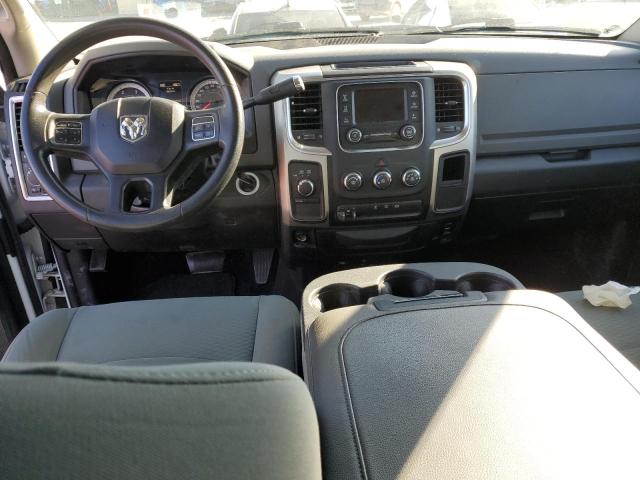 3C6UR5DL3JG424706 - 2018 RAM 2500 SLT თეთრი ფოტო 8