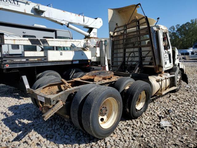 1M1AK06Y07N022931 - 2007 MACK 600 CXN600 WHITE photo 4