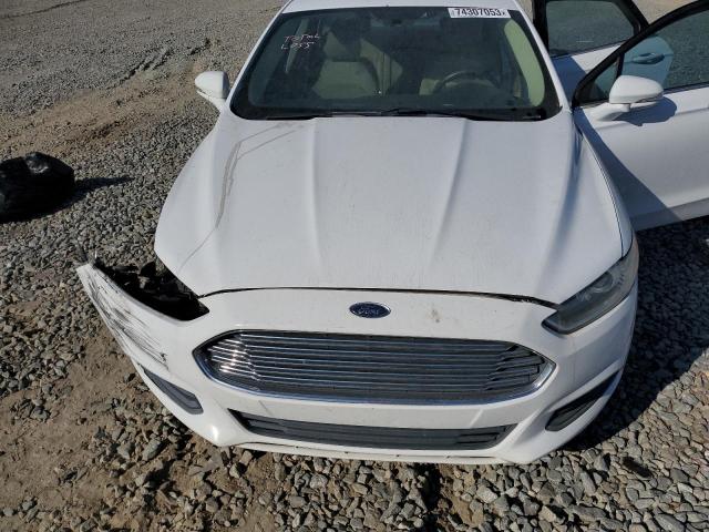 3FA6P0H70DR179157 - 2013 FORD FUSION SE WHITE photo 11