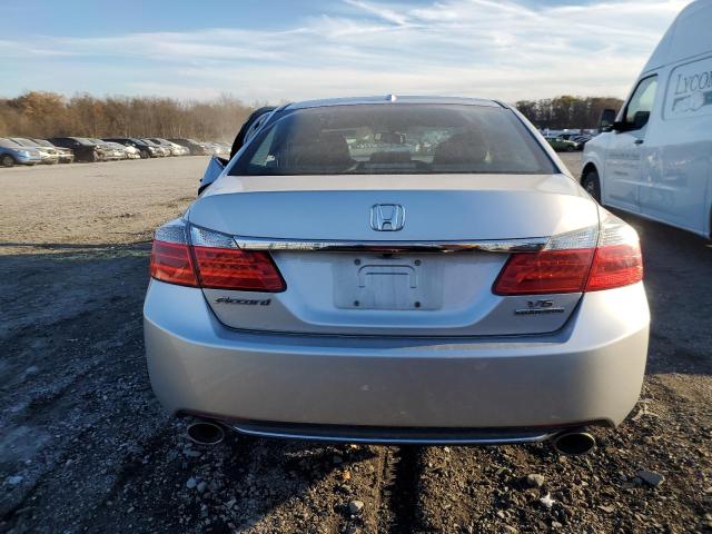 1HGCR3F99DA026060 - 2013 HONDA ACCORD TOURING SILVER photo 6