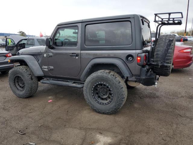 1C4GJXAN9LW135820 - 2020 JEEP WRANGLER SPORT GRAY photo 2