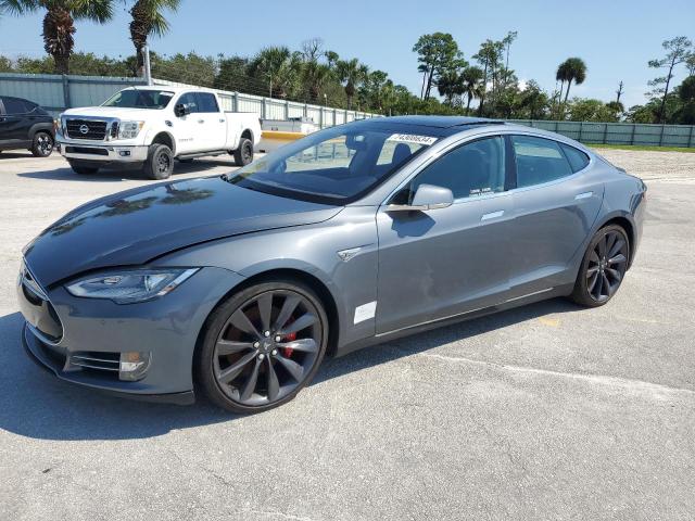 2013 TESLA MODEL S, 