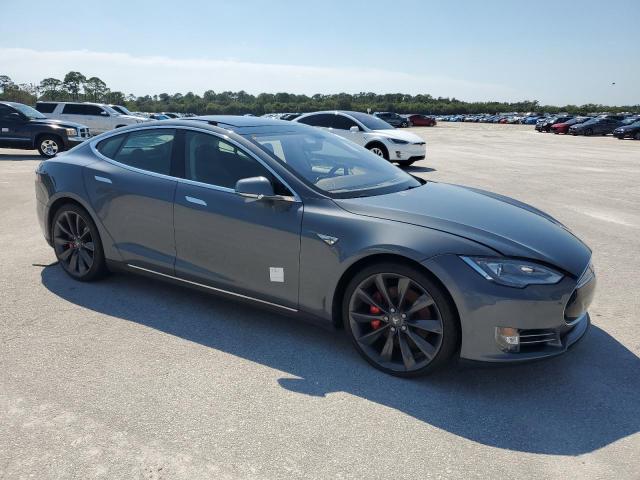 5YJSA1DP1DFP26945 - 2013 TESLA MODEL S Сұр фото 4