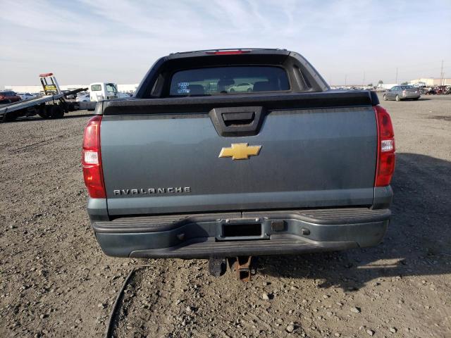 3GNTKEE72CG205806 - 2012 CHEVROLET AVALANCHE LS BLUE photo 6