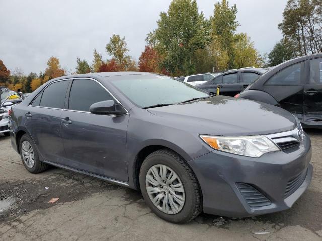 4T1BF1FK0EU416194 - 2014 TOYOTA CAMRY L GRAY photo 4