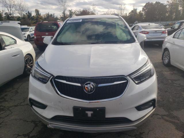 KL4CJHSB0JB644525 - 2018 BUICK ENCORE PREMIUM WHITE photo 5