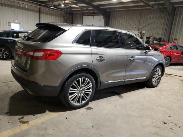 2LMPJ8LR9HBL31495 - 2017 LINCOLN MKX RESERVE أسمر صورة 3