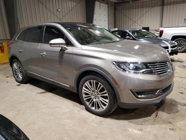 2LMPJ8LR9HBL31495 - 2017 LINCOLN MKX RESERVE أسمر صورة 4