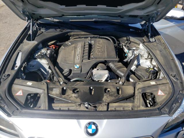 WBA5B1C54GG133937 - 2016 BMW 535 I SILVER photo 11