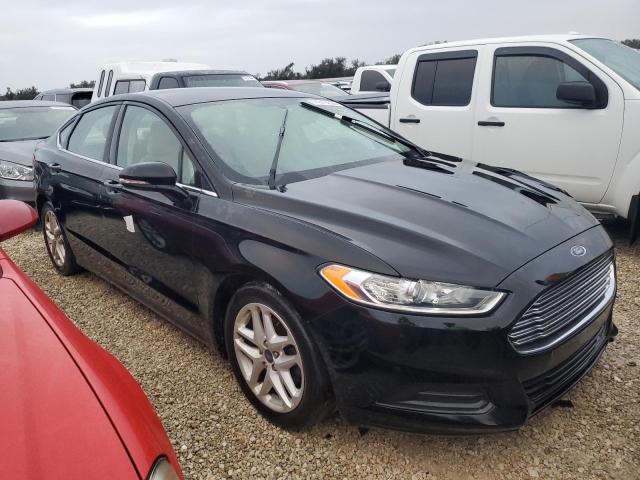 3FA6P0H74GR211323 - 2016 FORD FUSION SE BLACK photo 4