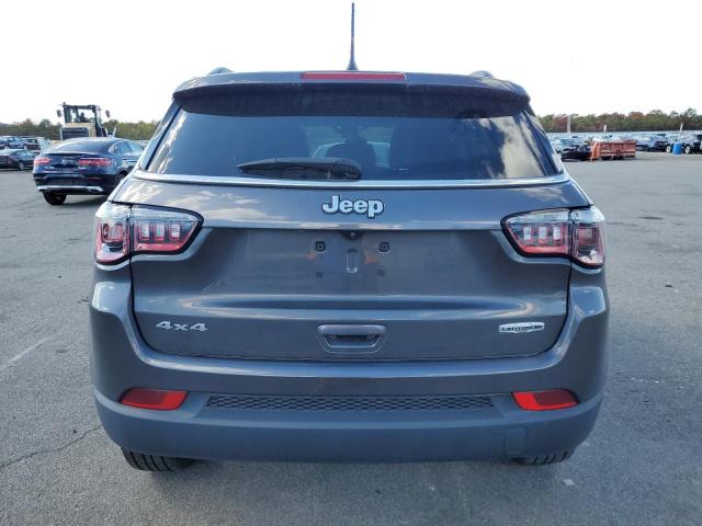 3C4NJDFB6NT112489 - 2022 JEEP COMPASS LATITUDE LUX GRAY photo 6