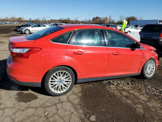 1FAHP3H25CL251627 - 2012 FORD FOCUS SEL RED photo 3