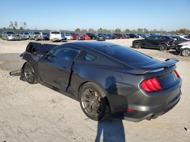 1FA6P8TH8J5113033 - 2018 FORD MUSTANG GRAY photo 2