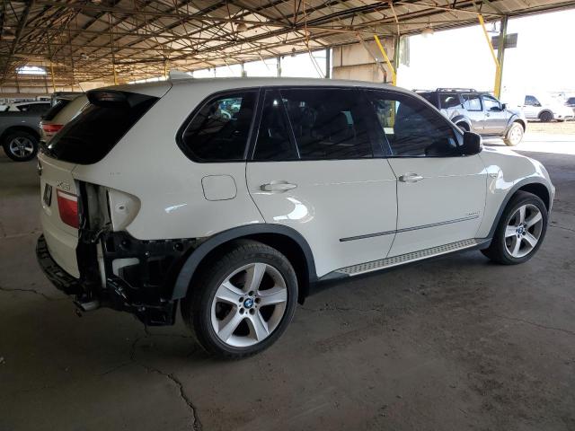 5UXFF0C50ALT76275 - 2010 BMW X5 XDRIVE35D WHITE photo 3