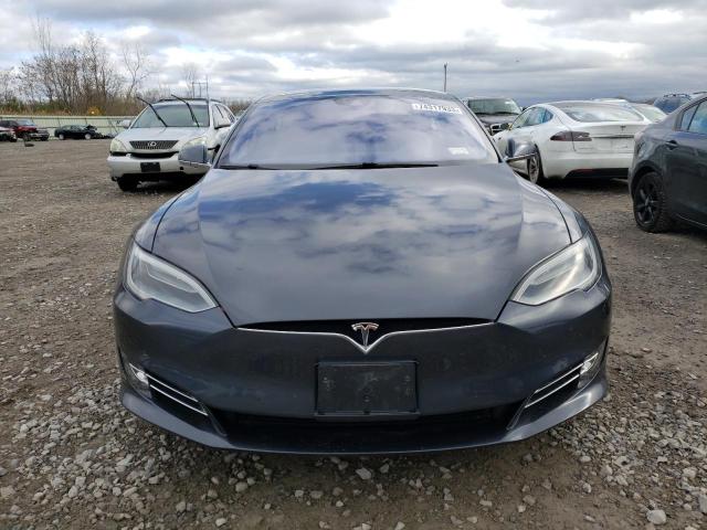 5YJSA1E24GF160786 - 2016 TESLA MODEL S Մոխրագույն լուսանկար 5