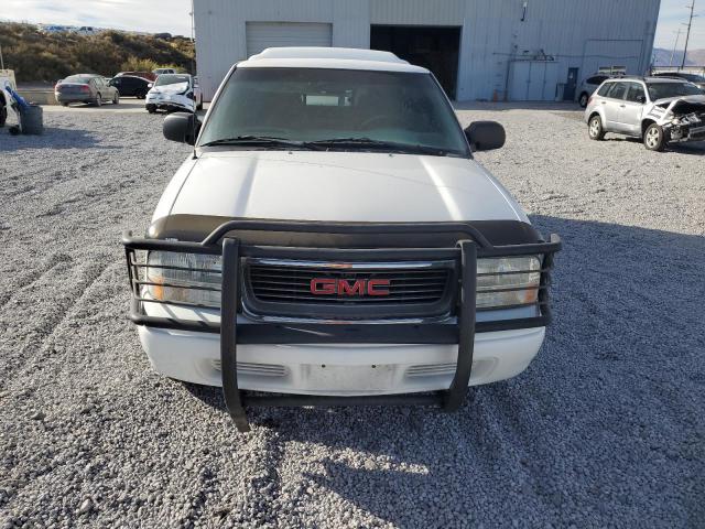 1GTCS14X238197554 - 2003 GMC SONOMA WHITE photo 5