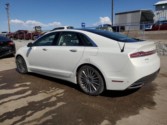 3LN6L2GKXDR823959 - 2013 LINCOLN MKZ WHITE photo 2