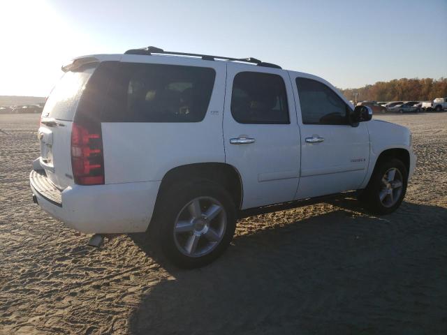 1GNFK13018R142331 - 2008 CHEVROLET TAHOE K1500 WHITE photo 3