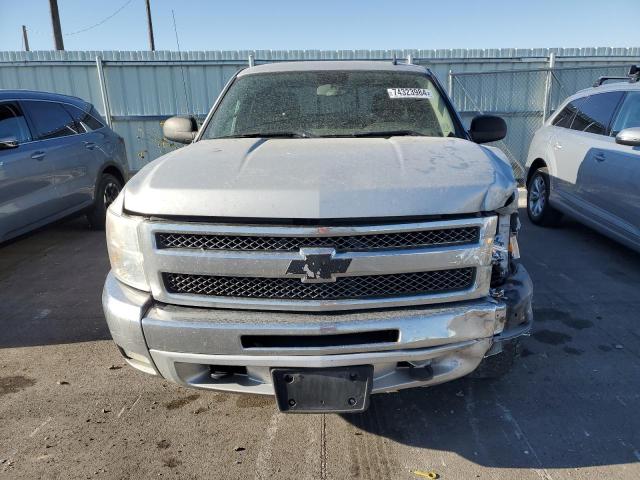 1GCRKSE72CZ129537 - 2012 CHEVROLET SILVERADO K1500 LT SILVER photo 5