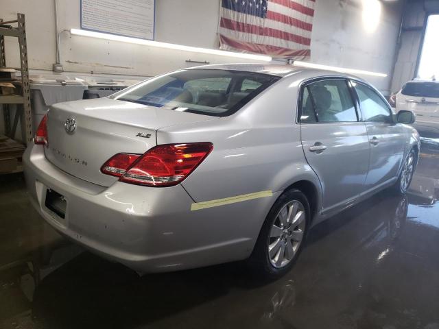 4T1BK36B57U247400 - 2007 TOYOTA AVALON XL SILVER photo 3