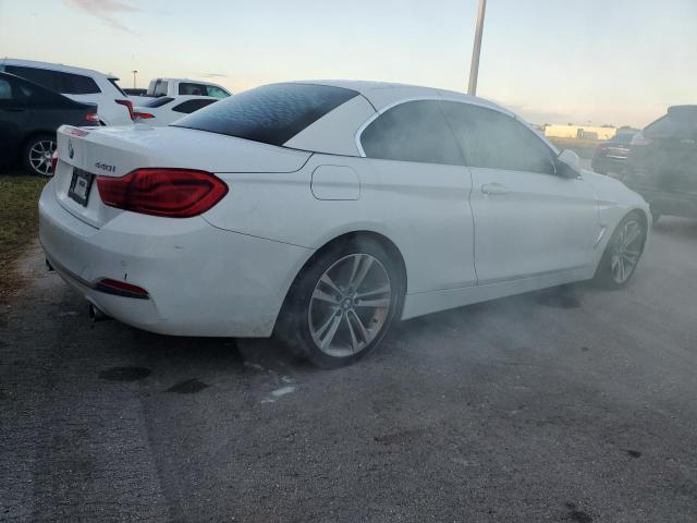 WBA4Z5C5XKEE17045 - 2019 BMW 440I WHITE photo 3