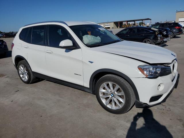 5UXWZ7C36H0V92304 - 2017 BMW X3 SDRIVE28I WHITE photo 4