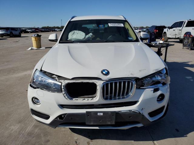 5UXWZ7C36H0V92304 - 2017 BMW X3 SDRIVE28I WHITE photo 5