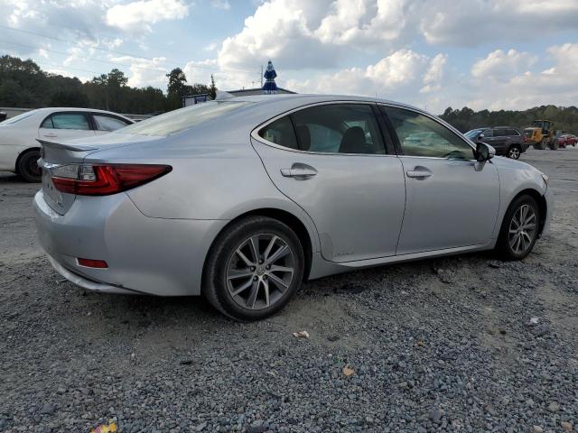 JTHBW1GG3G2104155 - 2016 LEXUS ES 300H SILVER photo 3