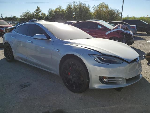 5YJSA1E43GF139431 - 2016 TESLA MODEL S SILVER photo 4
