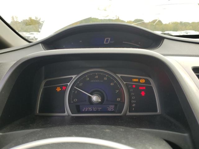 2HGFA1F63BH526437 - 2011 HONDA CIVIC LX-S 银色 照片 9