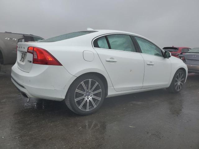 LYV402TK5HB137797 - 2017 VOLVO S60 PREMIER WHITE photo 3