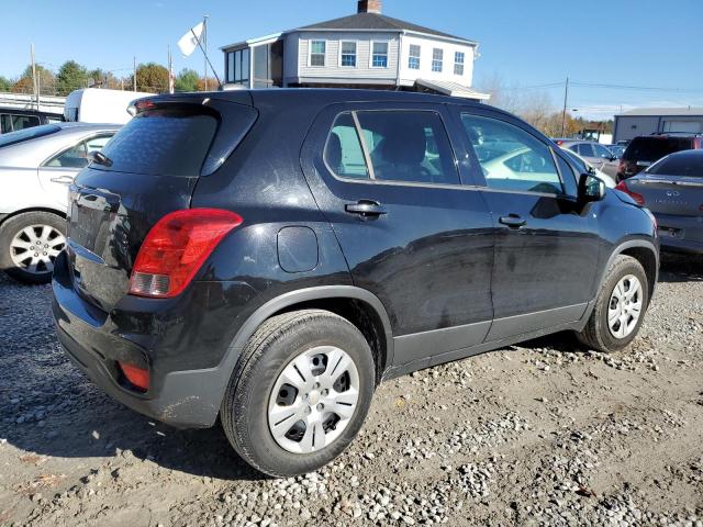 3GNCJKSB7JL399327 - 2018 CHEVROLET TRAX LS BLACK photo 3