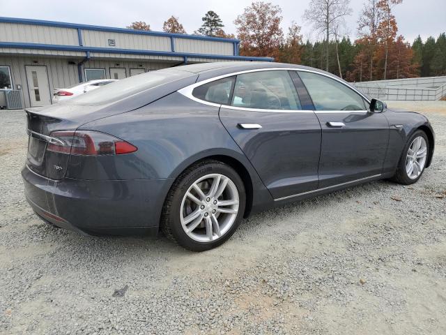 5YJSA1S22FF085959 - 2015 TESLA MODEL S 70D GRAY photo 3