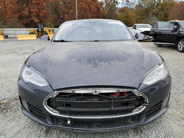 5YJSA1S22FF085959 - 2015 TESLA MODEL S 70D GRAY photo 5