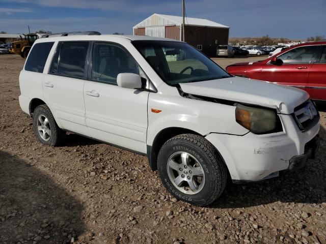 5FNYF18406B011993 - 2006 HONDA PILOT EX WHITE photo 4