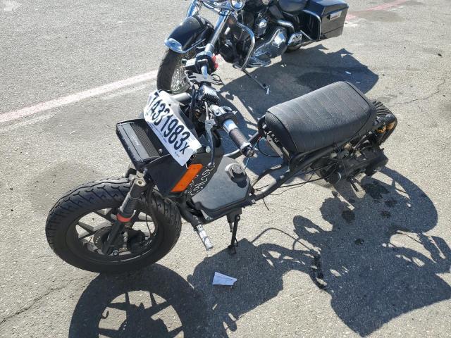 L37MMJBVXNZ040746 - 2022 DAIX SCOOTER 黑色 照片 2