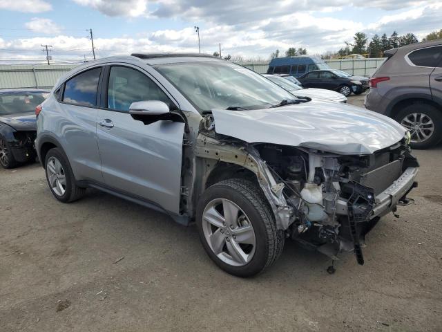 3CZRU6H51KM730993 - 2019 HONDA HR-V EX SILVER photo 4