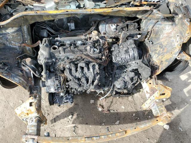 KNDJN2A27G7831515 - 2016 KIA SOUL SILVER photo 11