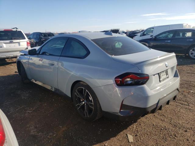 3MW23CM06N8C49926 - 2022 BMW 230I GRAY photo 2