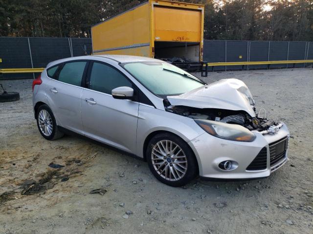 1FADP3N27DL225390 - 2013 FORD FOCUS TITANIUM SILVER photo 4