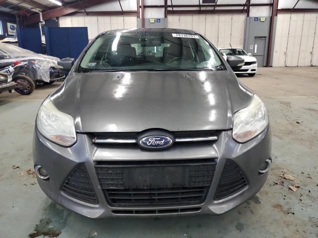 1FADP3K28DL128705 - 2013 FORD FOCUS SE GRAY photo 5