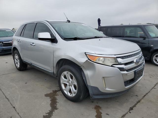 2FMDK3JC8BBA47330 - 2011 FORD EDGE SEL SILVER photo 4