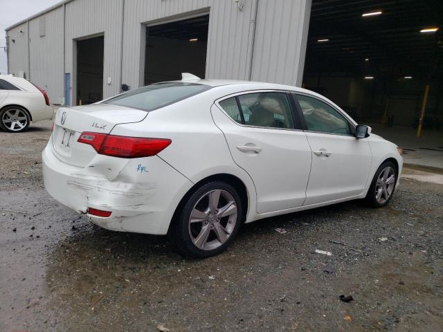 19VDE1F78EE005810 - 2014 ACURA ILX 20 TECH WHITE photo 3