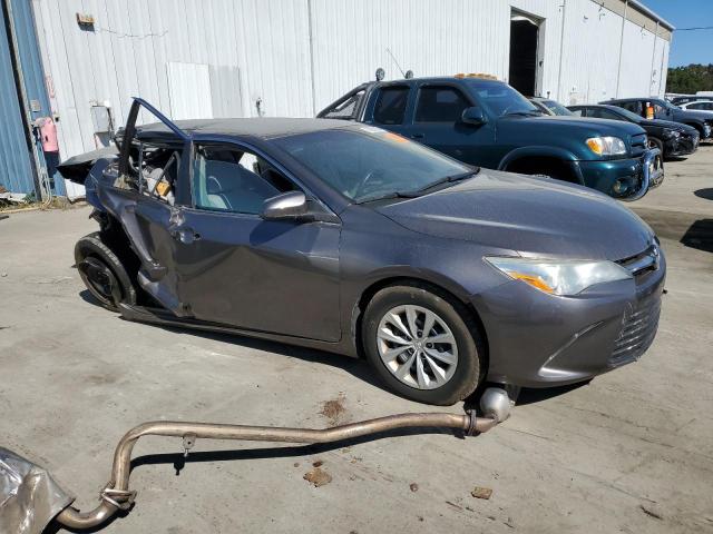 4T4BF1FK4FR467222 - 2015 TOYOTA CAMRY LE GRAY photo 4